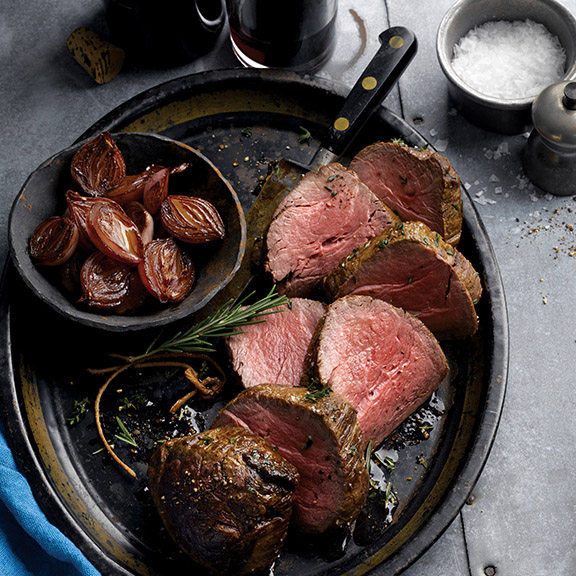 ROASTED BEEF TENDERLOIN WITH SHALLOTS & RED WINE
